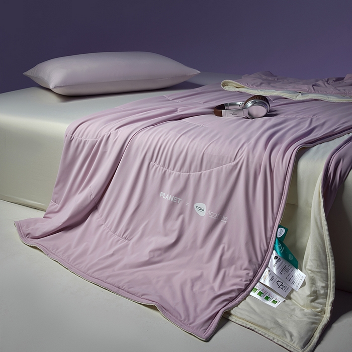 91家纺网 家纺一手货源 找家纺 莱福仕家纺 2025新款酣睡星球双面凉感夏被被子被芯 凉感夏被-雾凇紫粉