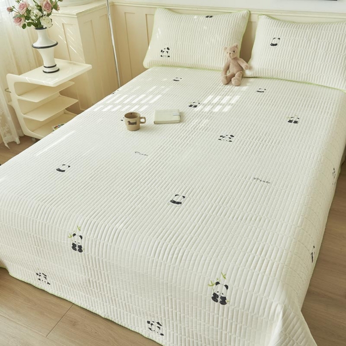 91家纺网 家纺一手货源 找家纺 子由家居 2025新款水洗邹邹纱小清新床盖 床盖-熊猫