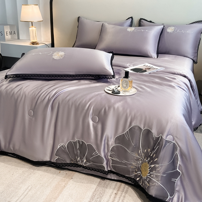 91家纺网 家纺一手货源 找家纺 子由家居 2025新款水洗真丝贴布绣花花边夏被四件套-太阳花 太阳花-浅紫