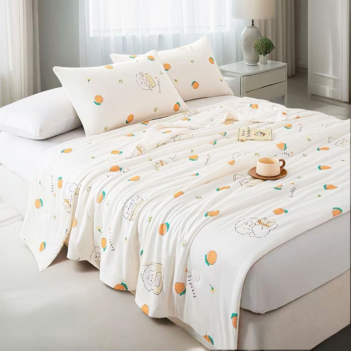 91家纺网 家纺一手货源 找家纺 欧雅搁家纺 2025新款3D数码印花有氨冷感冰激淋凉感丝夏被空调被大豆纤维被子夏凉被 草莓狗狗