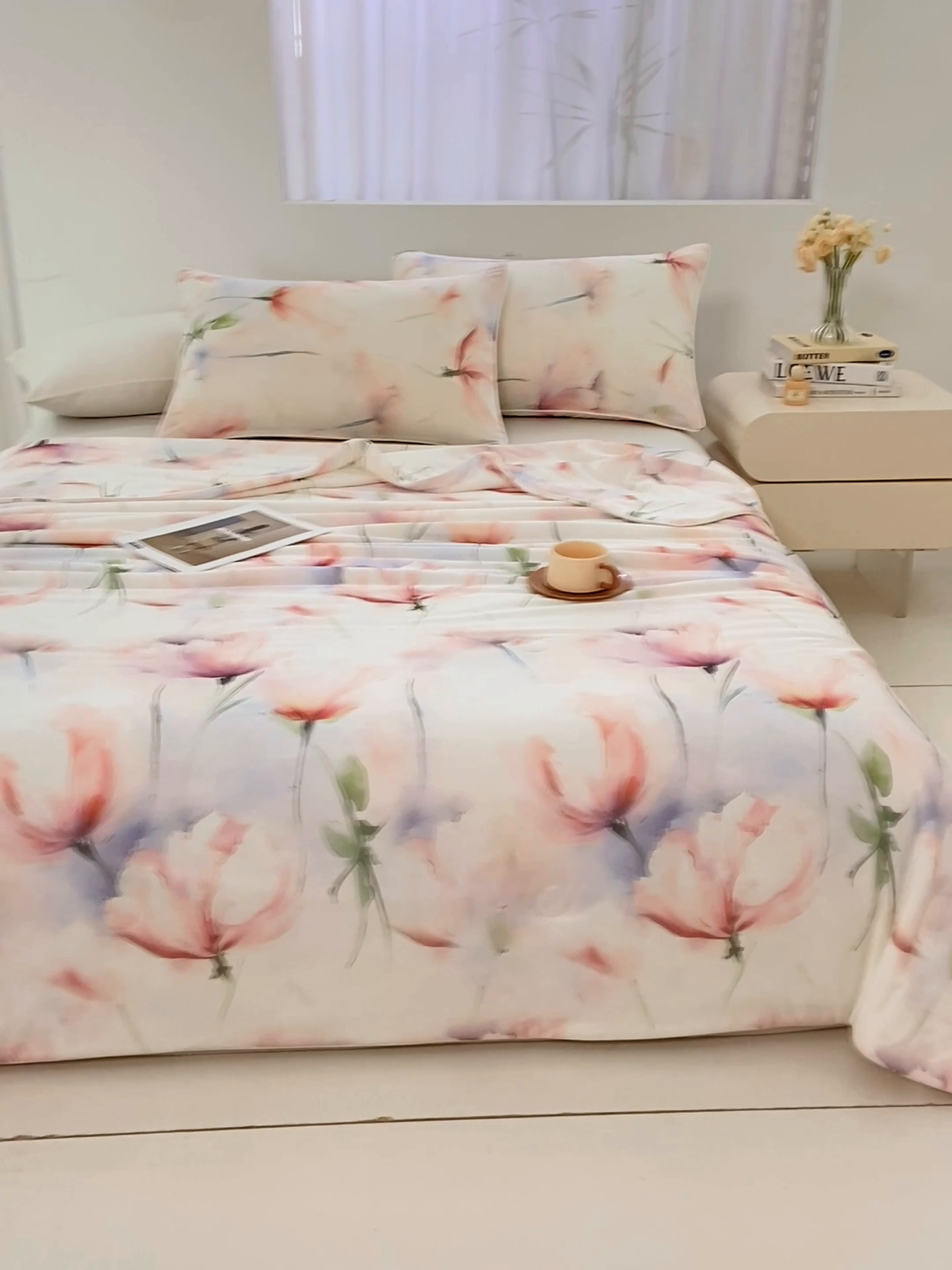 91家纺网 家纺一手货源 找家纺 欧雅搁家纺 2025新款3D数码印花有氨冷感冰激淋凉感丝夏被空调被大豆纤维被子夏凉被 沐语花开