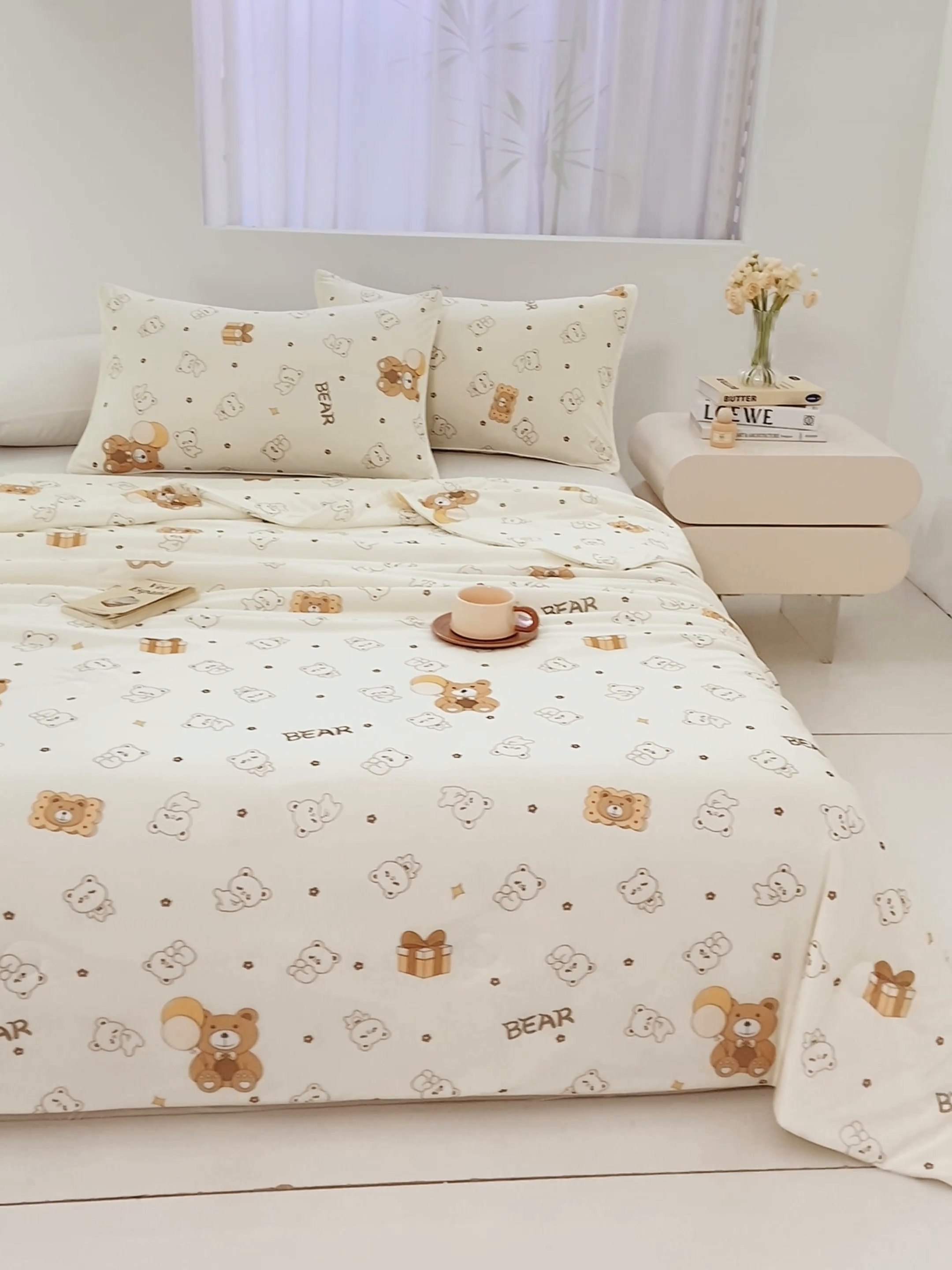 91家纺网 家纺一手货源 找家纺 欧雅搁家纺 2025新款3D数码印花有氨冷感冰激淋凉感丝夏被空调被大豆纤维被子夏凉被 吉伊小熊