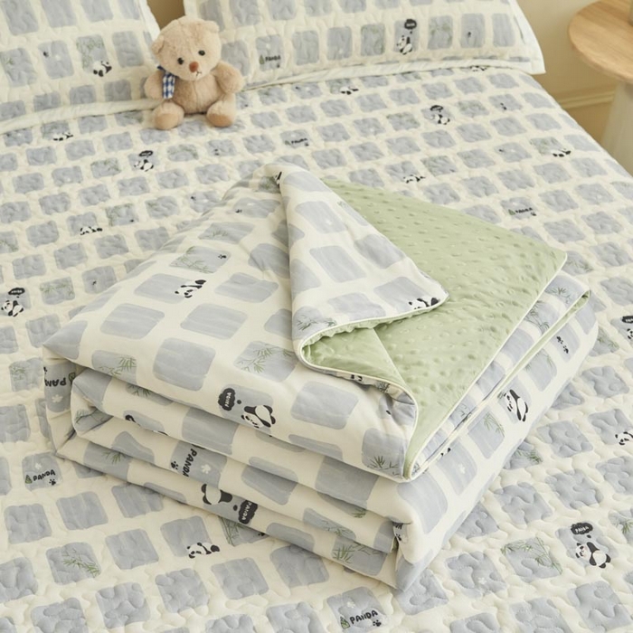 91家纺网 家纺一手货源 找家纺 子由家居 2025新款凉感丝豆豆夏被四件套 凉感豆豆被-熊猫