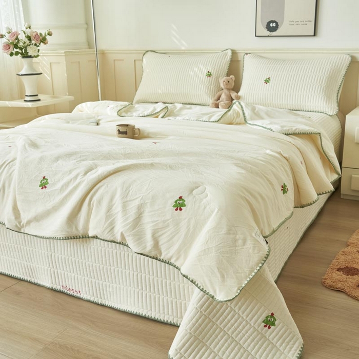 91家纺网 家纺一手货源 找家纺 子由家居 2025新款水洗邹邹纱小清新大豆纤维夏被被子被芯 夏被-圣诞树