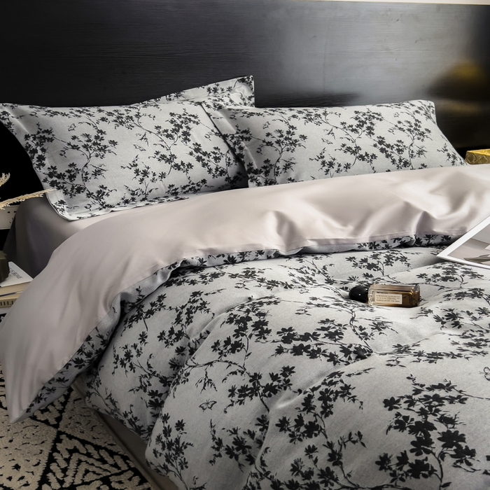 91家纺网 家纺一手货源 找家纺 倾慕家纺 2025新款60S提花全棉单品被套 爱玲说深灰