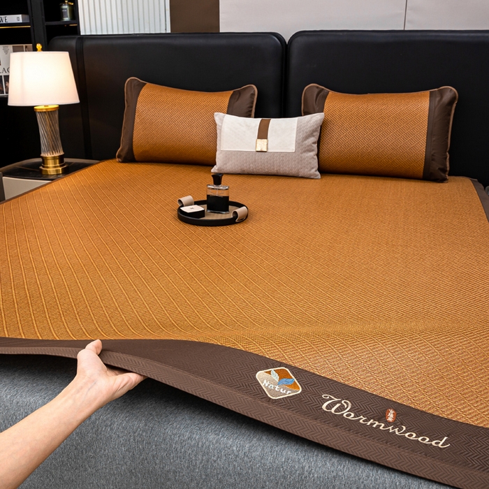 91家纺网 家纺一手货源 找家纺 81号家纺 2025新款古藤席三件套凉席三件套 古藤席-条纹咖