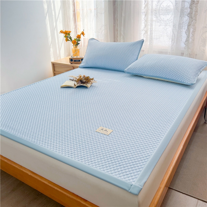 91家纺网 家纺一手货源 找家纺 喜居 2025新款无印风豆豆席宽边平席冰豆豆凉豆豆凉席 海盐蓝