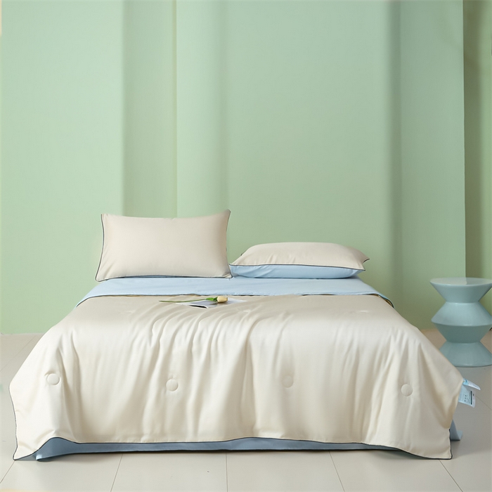 91家纺网 家纺一手货源 找家纺 笙意家纺 2025新款凉感水洗真丝麻绳双拼夏凉被-华尔兹系列 华尔兹-奶昔白+天空蓝