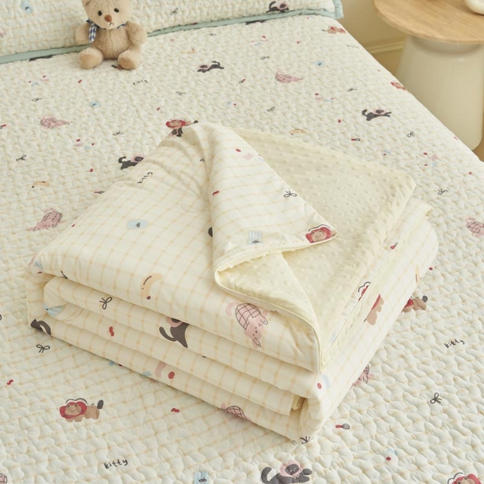 91家纺网 家纺一手货源 找家纺 子由家居 2025新款凉感丝豆豆夏被四件套 凉感豆豆被-动物世界