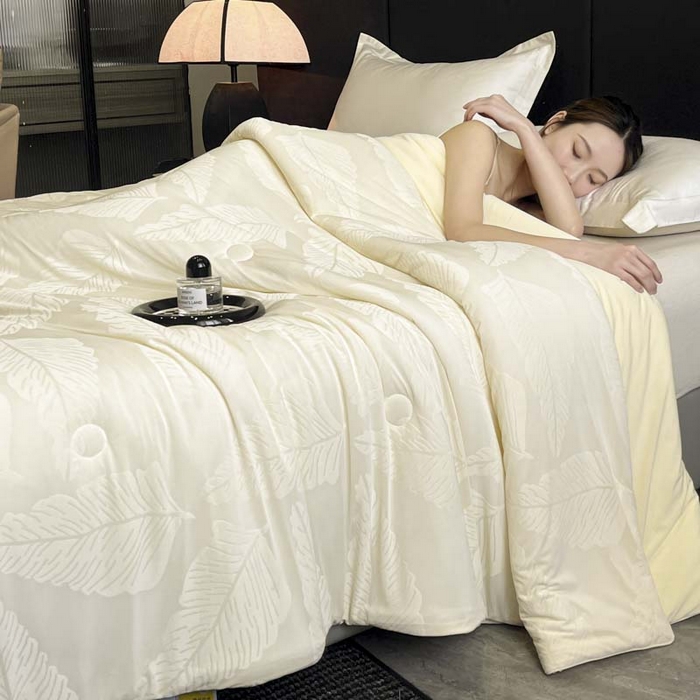 91家纺网 家纺一手货源 找家纺 （总）子由家居 2025新款凉感丝浮雕提花大豆夏被被子被芯