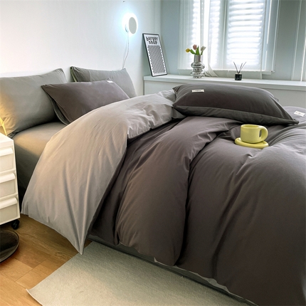 91家纺网 家纺一手货源 找家纺 （总）798家纺 2025新款全棉13070纯色双拼系列单被套场景二