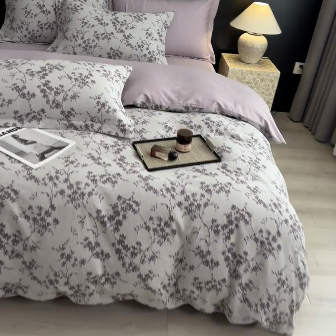 91家纺网 家纺一手货源 找家纺 倾慕家纺 2025新款60S提花全棉四件套 爱玲说紫