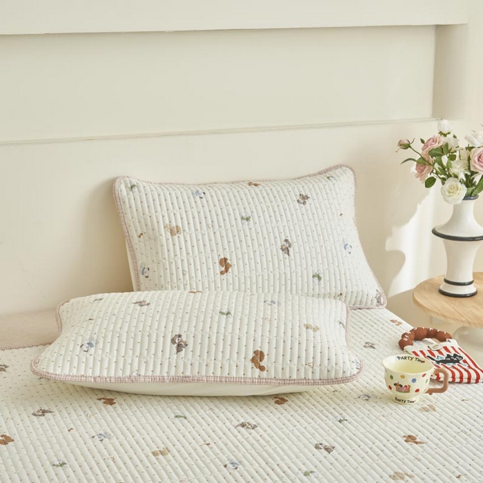 91家纺网 家纺一手货源 找家纺 子由家居 2025新款纯棉印花夹棉床盖 棉花被-萌宠小狗