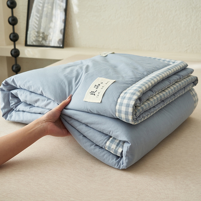 91家纺网 家纺一手货源 找家纺 子由家居 2025新款水洗棉棋盘格织标大豆纤维夏被被子被芯 棋盘格边夏被-浅蓝