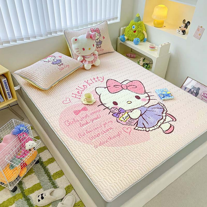 91家纺网 家纺一手货源 找家纺 米帛家纺2025新款大版三丽鸥乳胶凉席-绑带款 香水凯蒂猫