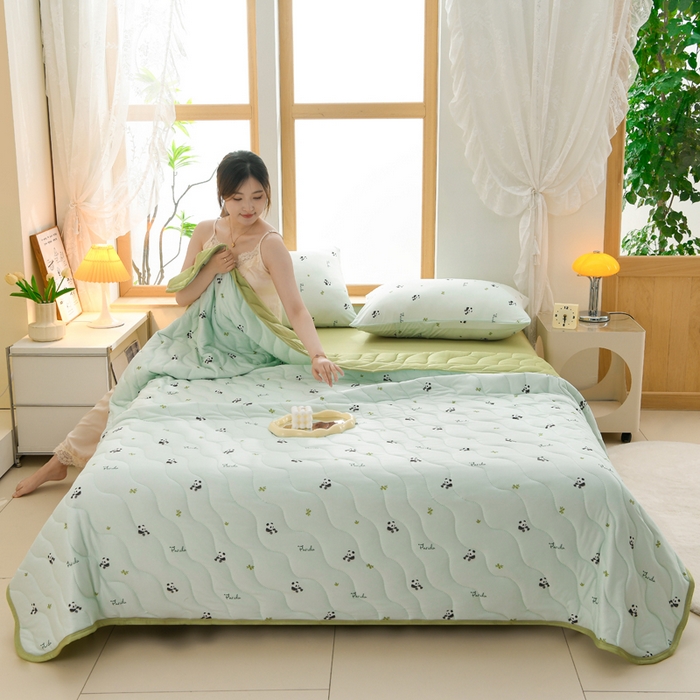 91家纺网 家纺一手货源 找家纺 圣楚 2025新款A类针织棉夏被夏凉被 熊猫宝宝