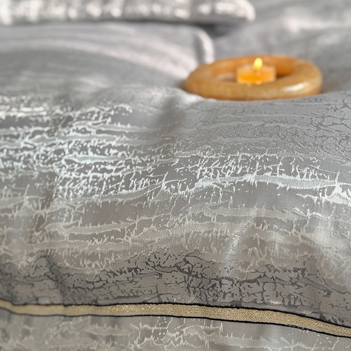 91家纺网 家纺一手货源 找家纺 优悦生活馆 2025新款冰丝亮丝提花四件套-白月光 星辰灰