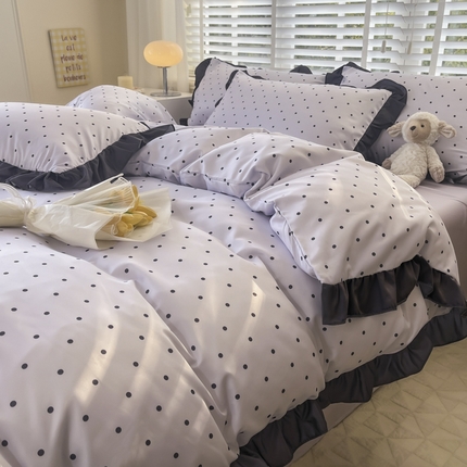 91家纺网 家纺一手货源 找家纺 （总）老K (原美阁） 2025新款夏季赫本风水洗真丝四件套 花边韩版公主风冰丝四件套