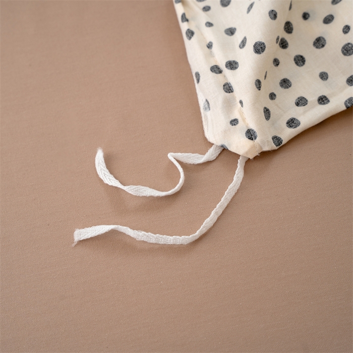 91家纺网 家纺一手货源 找家纺 花西夫人2025新款13372纯棉印花全棉四件套床单床笠款波点-珍珠奶茶