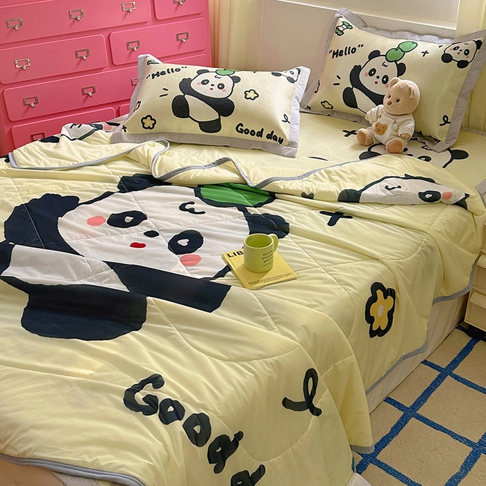 91家纺网 家纺一手货源 找家纺 希诺2025新款大版卡通凉感丝夏被冰感空调被子被芯 可爱熊猫