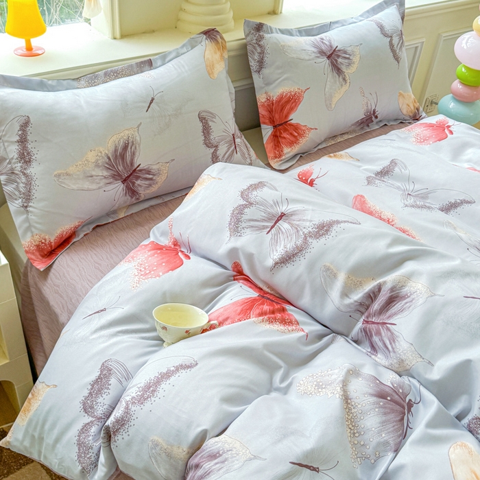 91家纺网 家纺一手货源 找家纺 佑佳家纺 2025年新款铂金棉芦荟棉学生三件套四件套 单被套 单枕套「支持定做各种尺寸」 五彩蝶