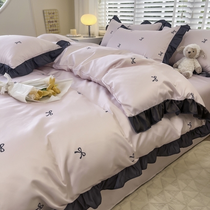 91家纺网 家纺一手货源 找家纺 （总）老K (原美阁） 2025新款夏季赫本风水洗真丝四件套 花边韩版公主风冰丝四件套