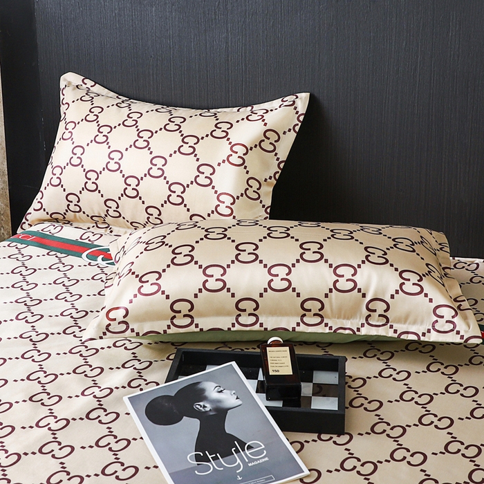 91家纺网 家纺一手货源 找家纺 许林家纺  2025新款冰丝凉席床单款凉席三件套 小蜜蜂