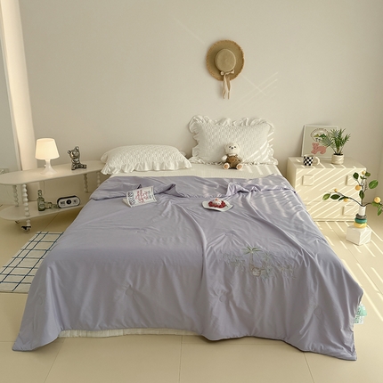 91家纺网 家纺一手货源 找家纺 云锦2025新款春夏小冰椰夏凉被系列 小冰椰-炫紫