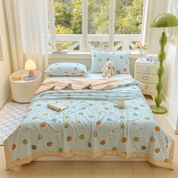 91家纺网 家纺一手货源 找家纺 沃尔居 2025新款双面全棉印花夏被可机洗小清新纯棉夏凉被薄被芯空调被子 南瓜派对