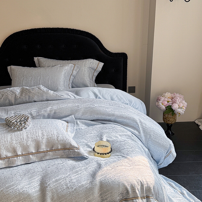 91家纺网 家纺一手货源 找家纺 优悦生活馆 2025新款冰丝亮丝提花四件套-白月光 水波蓝