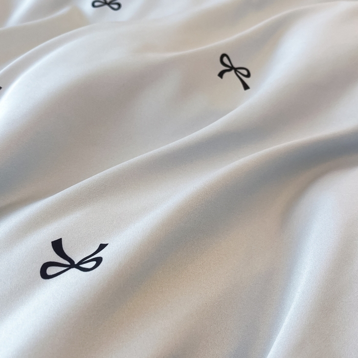 91家纺网 家纺一手货源 找家纺 （总）老K (原美阁） 2025新款独家夏季小清新跑量冰丝四件套简约印花冰丝四件套 被套单品