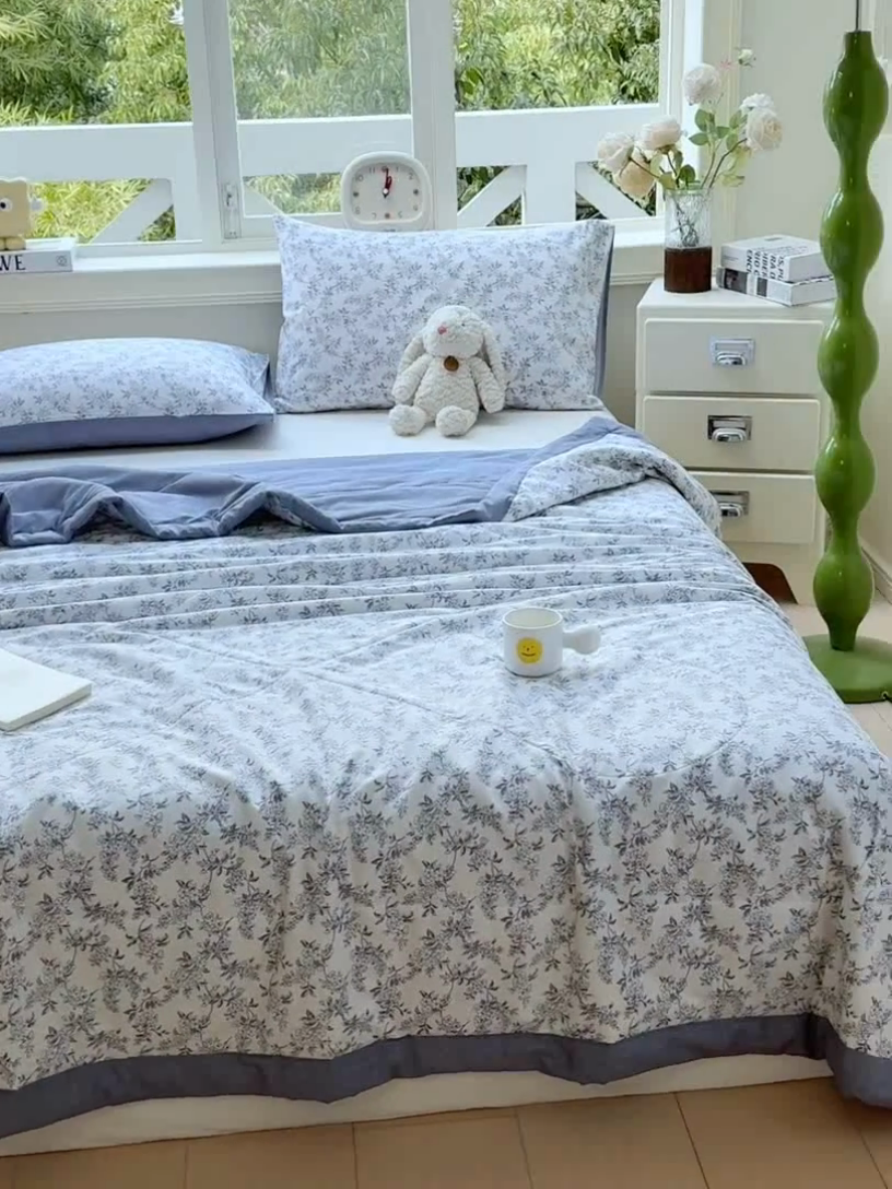 91家纺网 家纺一手货源 找家纺 沃尔居 2025新款双面全棉印花夏被可机洗小清新纯棉夏凉被薄被芯空调被子 墨兰