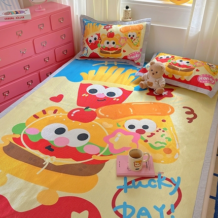 91家纺网 家纺一手货源 找家纺 希诺2025新款大版卡通凉席冰丝席三件套 薯条汉堡