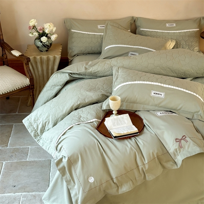 91家纺网 家纺一手货源 找家纺 （总）宏羽纺 2025新款全棉绗缝加厚磨毛四件套