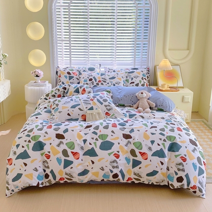 91家纺网 家纺一手货源 找家纺 星期三家纺 2025年3月新款铂金全棉13372四件套（加老板微信有会员价）（加微信有会员价） 五彩缤纷