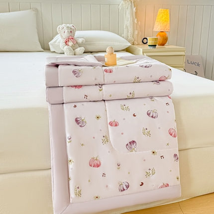 91家纺网 家纺一手货源 找家纺 大世界被王 2025新款有氧纱印花夏被被子被芯 花影流年