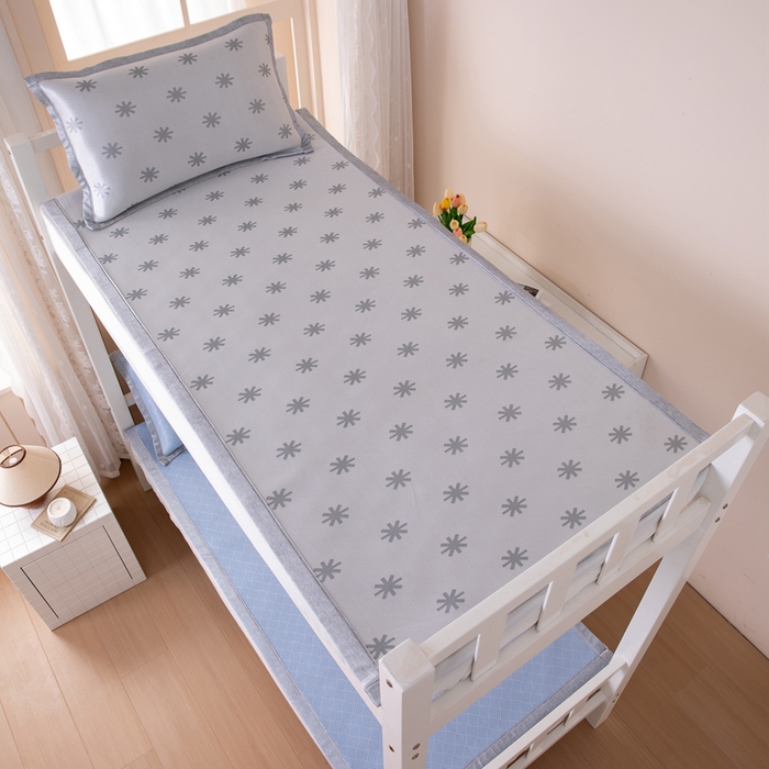 91家纺网 家纺一手货源 找家纺 凌云 2025新款学生宿舍提花凉感冰丝席 雪漾-灰