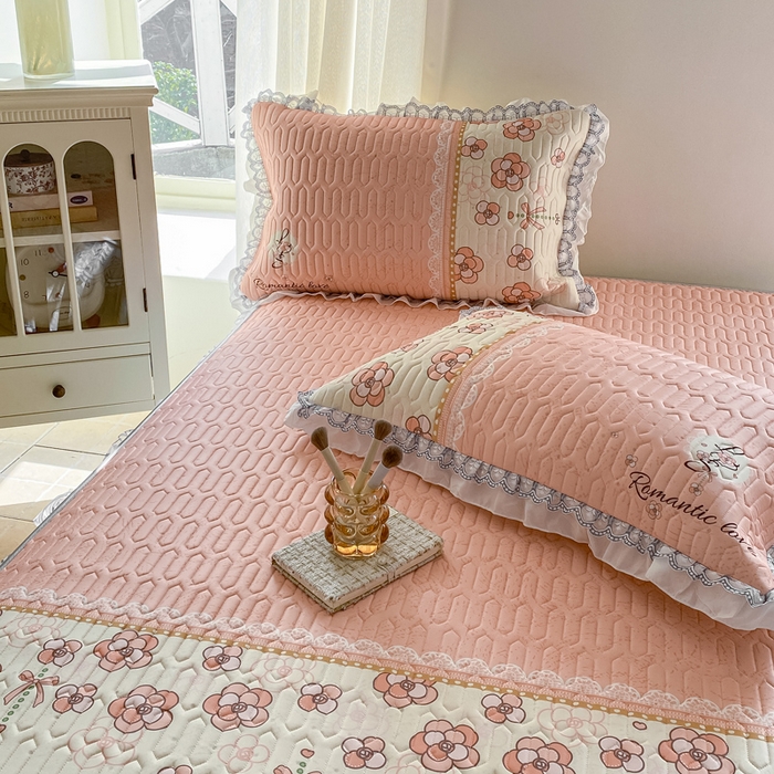 91家纺网 家纺一手货源 找家纺 麋兔 2025新款冰丝床裙乳胶凉席席子 桃花韵