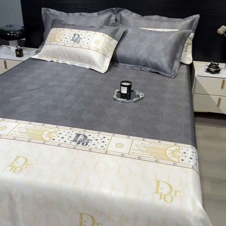 91家纺网 家纺一手货源 找家纺 许林 2025新款冰丝凉席床单款凉席三件套-迪奥