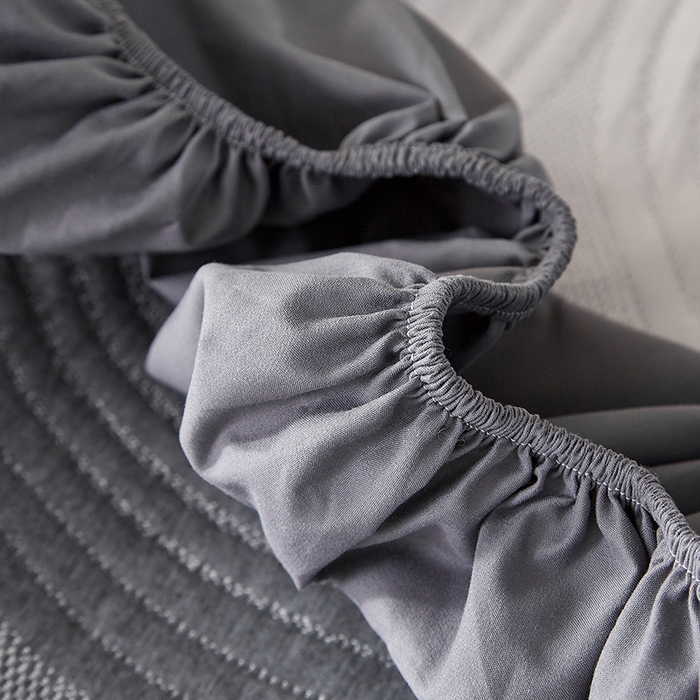 91家纺网 家纺一手货源 找家纺 梦镜家纺 2025新款A类防尘亲肤针织床笠 波纹圆-深灰