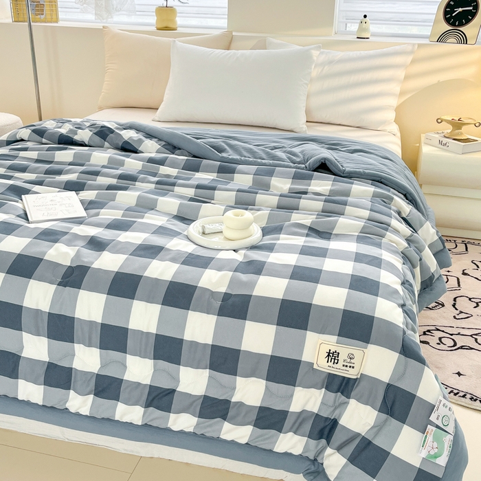 91家纺网 家纺一手货源 找家纺 爱宝被业 2025新款A类无印风针织棉新疆棉花夏被 云舒