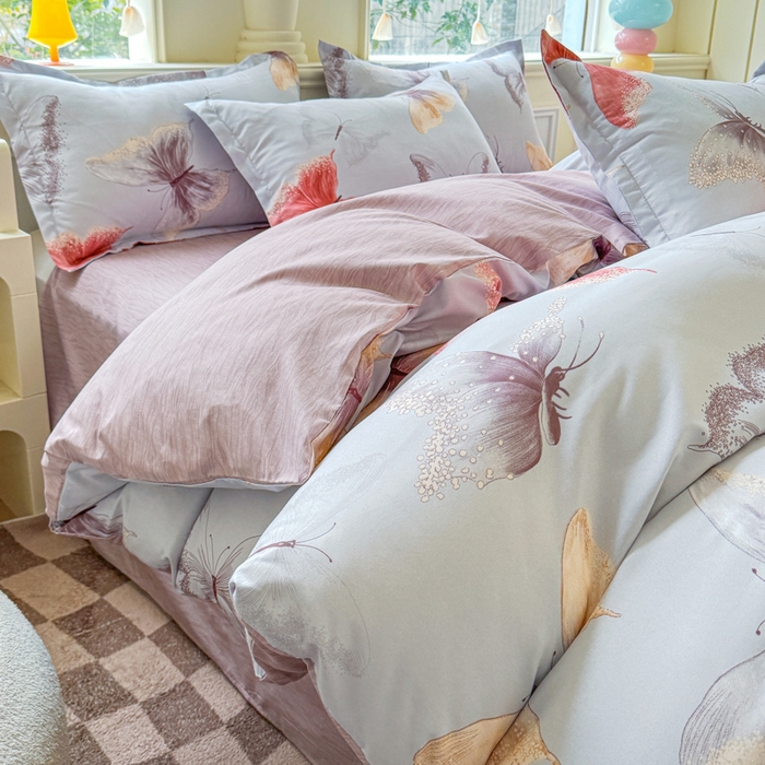 91家纺网 家纺一手货源 找家纺 佑佳家纺 2025年新款铂金棉芦荟棉学生三件套四件套 单被套 单枕套「支持定做各种尺寸」 五彩蝶