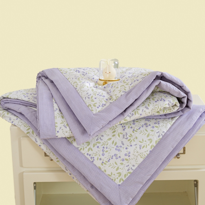 91家纺网 家纺一手货源 找家纺 沃尔居 2025新款双面全棉印花夏被可机洗小清新纯棉夏凉被薄被芯空调被子 千野-紫