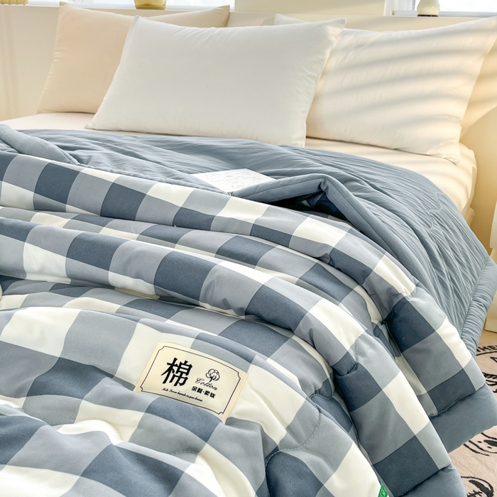 91家纺网 家纺一手货源 找家纺 爱宝被业 2025新款A类无印风针织棉新疆棉花夏被 云舒