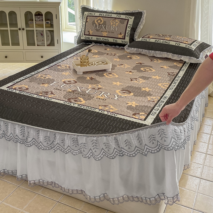 91家纺网 家纺一手货源 找家纺 麋兔 2025新款冰丝床裙乳胶凉席席子 路希