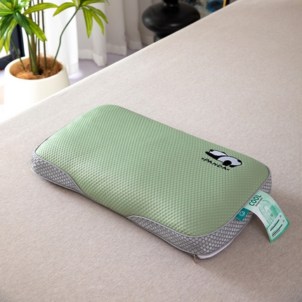 91家纺网 家纺一手货源 找家纺 2025新款凉感熊猫荞麦枕 枕头枕芯 水绿色