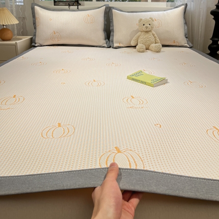 91家纺网 家纺一手货源 找家纺 雅居纺家纺 2025春夏新款A类加厚三明治底提花凉感席床席款 南瓜