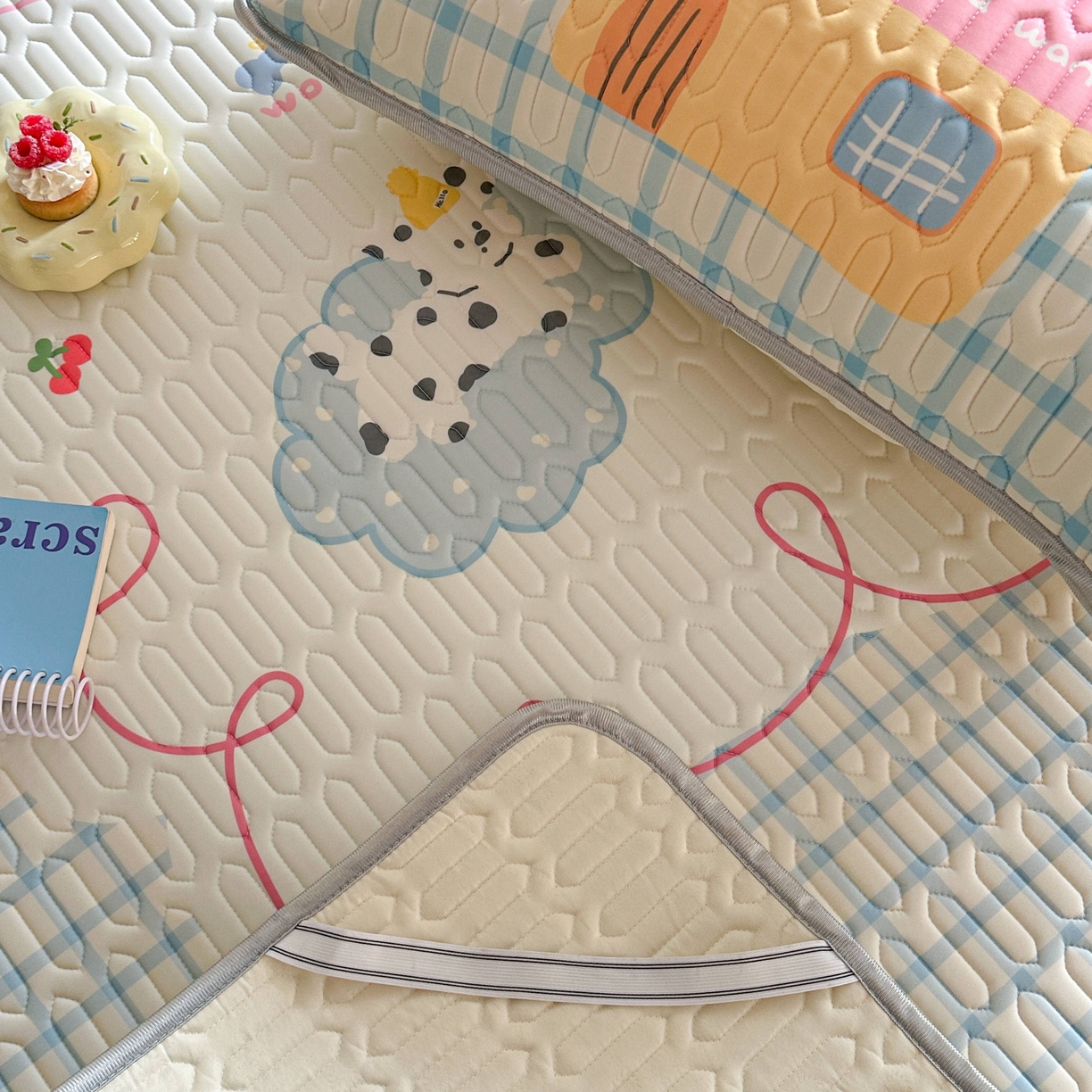 91家纺网 家纺一手货源 找家纺 美乐迪家纺2025新款凉感丝乳胶凉席夏被夏凉被空调被 玩趣