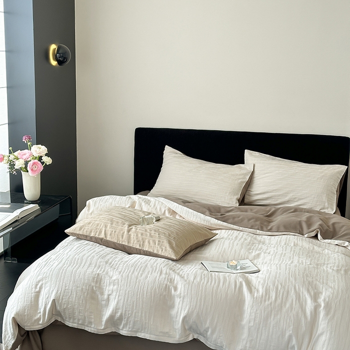 91家纺网 家纺一手货源 找家纺 梦享生活家居 2025新款色织三层提花人字纹面料四件套-青春系列 恋青春米咖