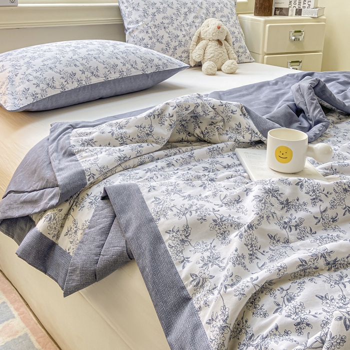 91家纺网 家纺一手货源 找家纺 沃尔居 2025新款双面全棉印花夏被可机洗小清新纯棉夏凉被薄被芯空调被子 墨兰